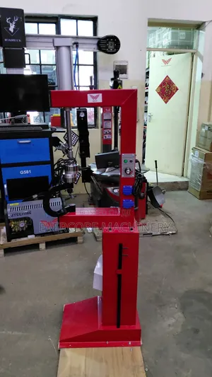Pneumatic Tyre Vulcanizer Machine Best Heavy Duty Design