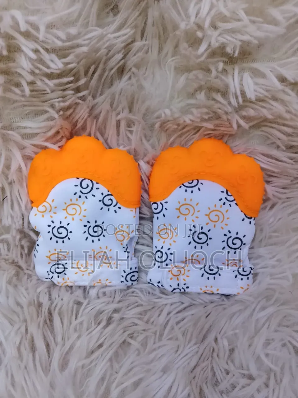 Mittens Teether