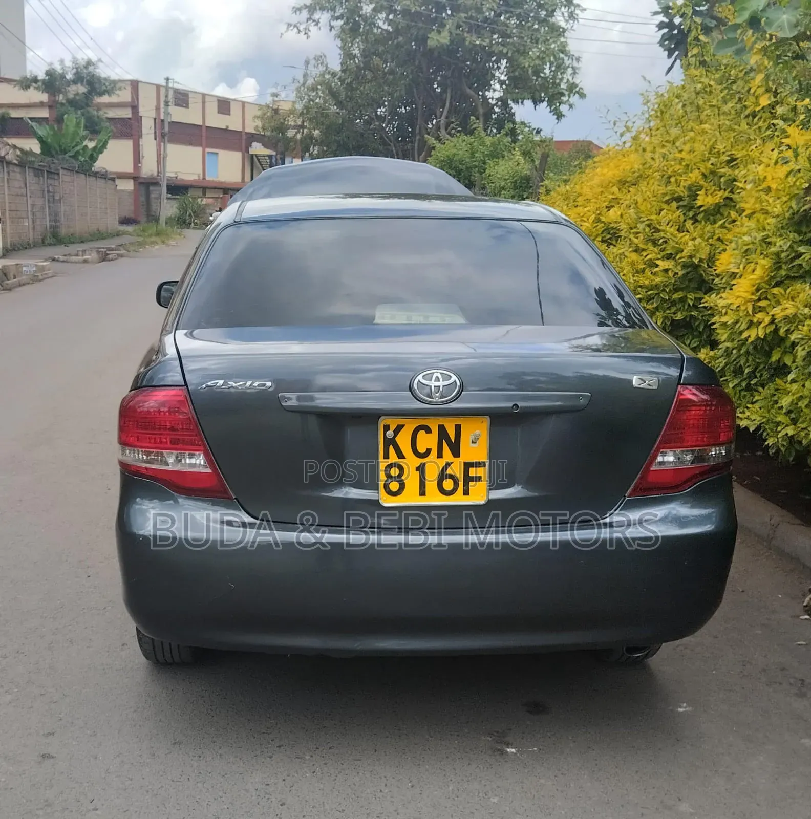 Toyota Axio 2010 Gray