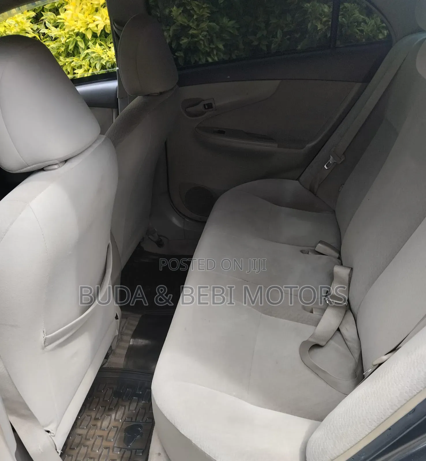 Toyota Axio 2010 Gray