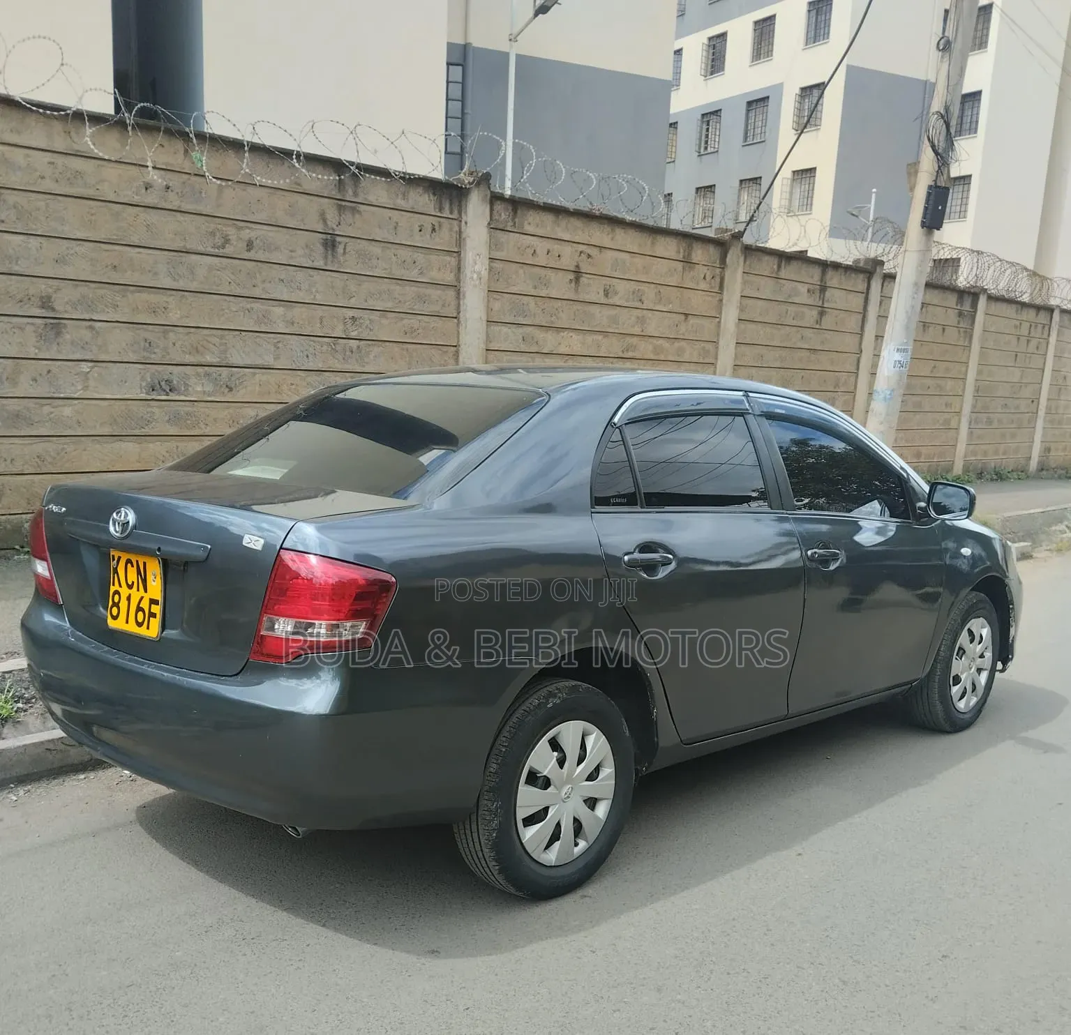 Toyota Axio 2010 Gray