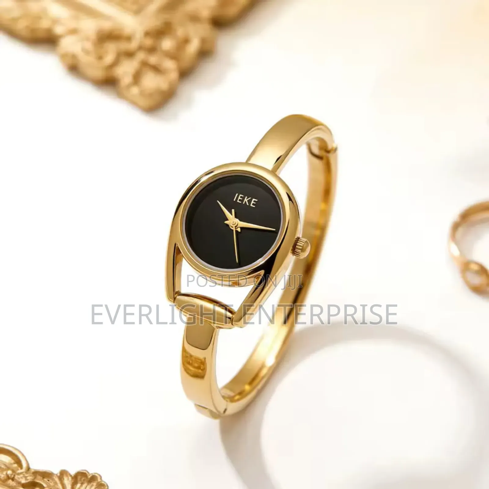 Ieke Ladies Bracelet Watch