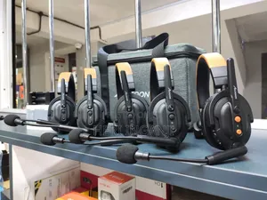 Synco X-talk X5 Wireless Intercom System With 5 Single-ear Headsets