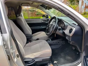 Toyota Axio 2014 Silver