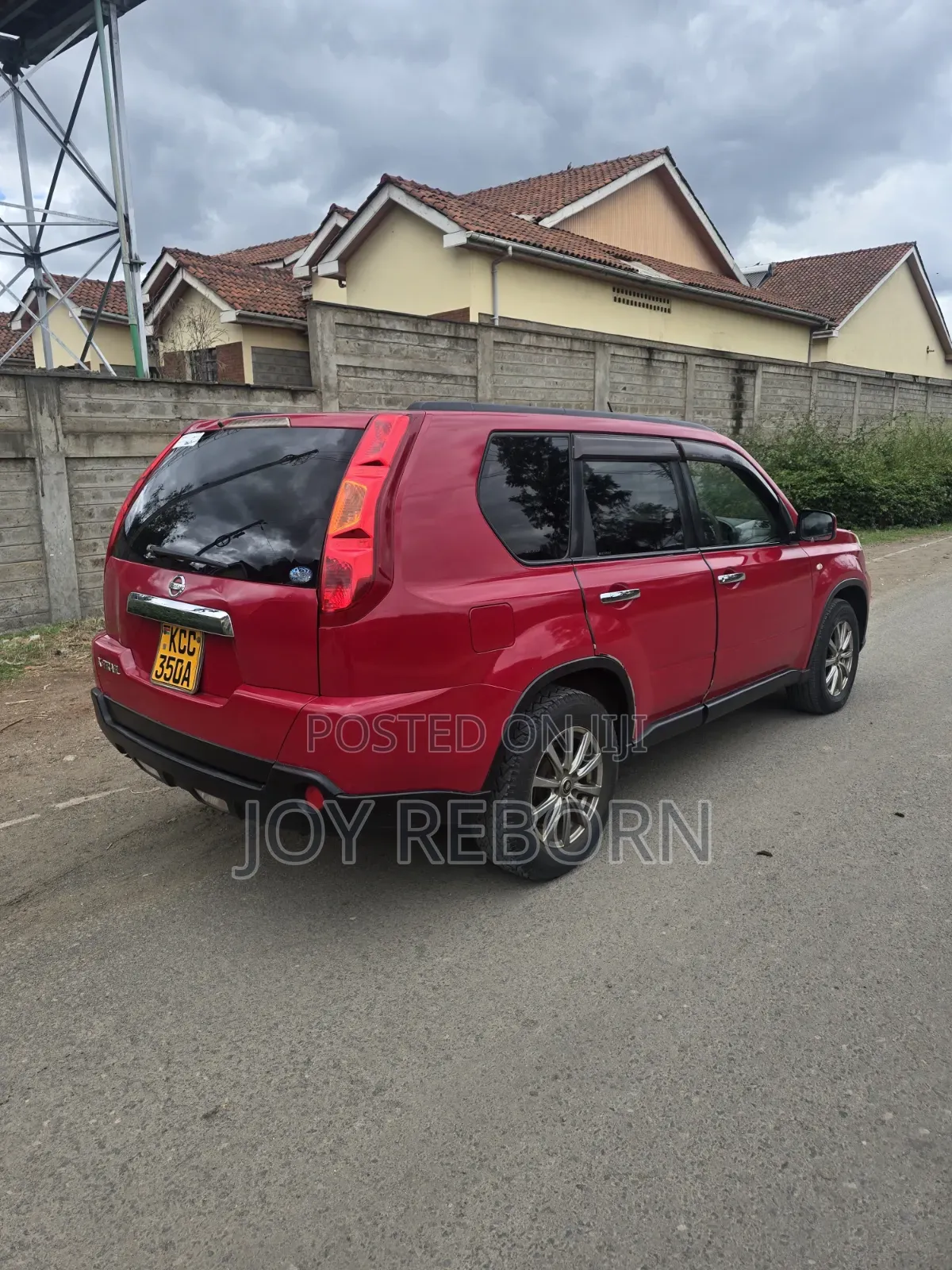 Nissan X-Trail 2010 Red