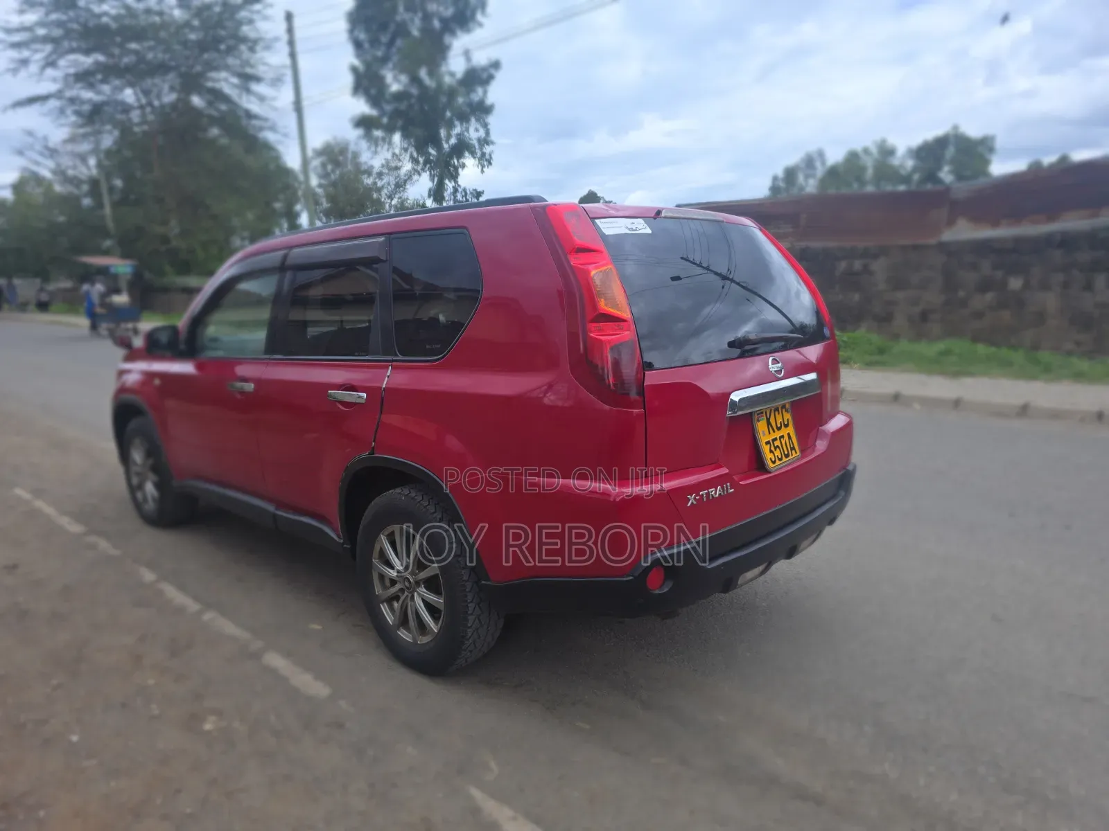 Nissan X-Trail 2010 Red
