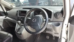 Nissan NV200 2018 White
