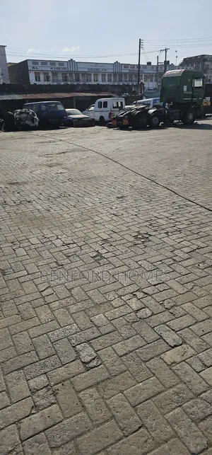 To Let 2.5 Acres Yard With Perimeter Wall Fence Makupa