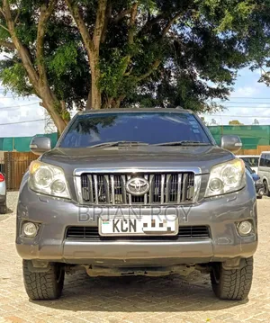 Toyota Land Cruiser Prado 3.0 TD 2011 Gray
