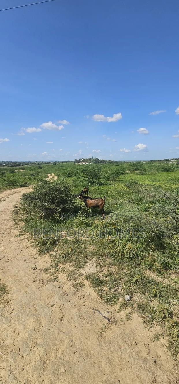 9 Acres of Land on Sale Mariakani - thumbnail 6