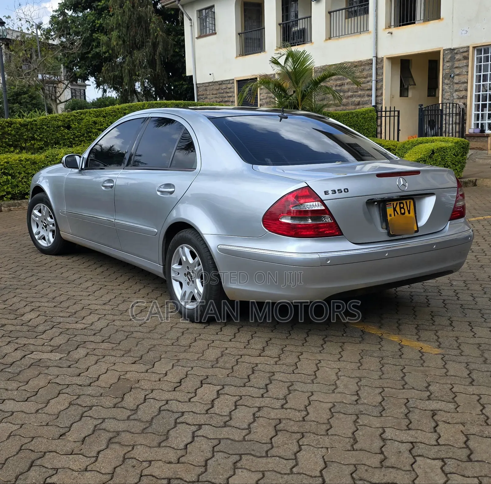 Mercedes-Benz E300 2006 Silver