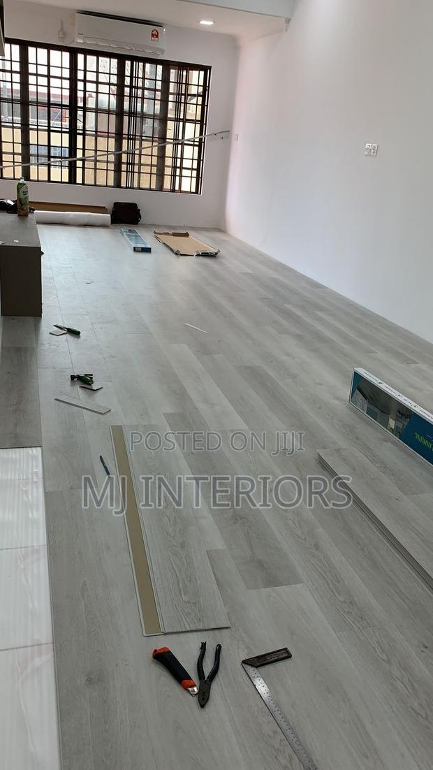 Premium Luxury Vinyl Tiles Flooring Waterproof Wood Look LVT