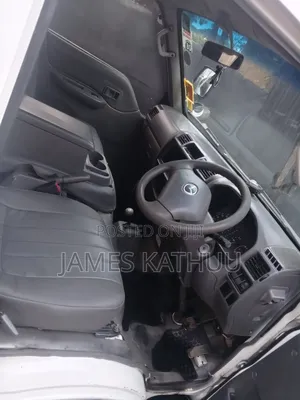 Mazda Bongo 2014 White