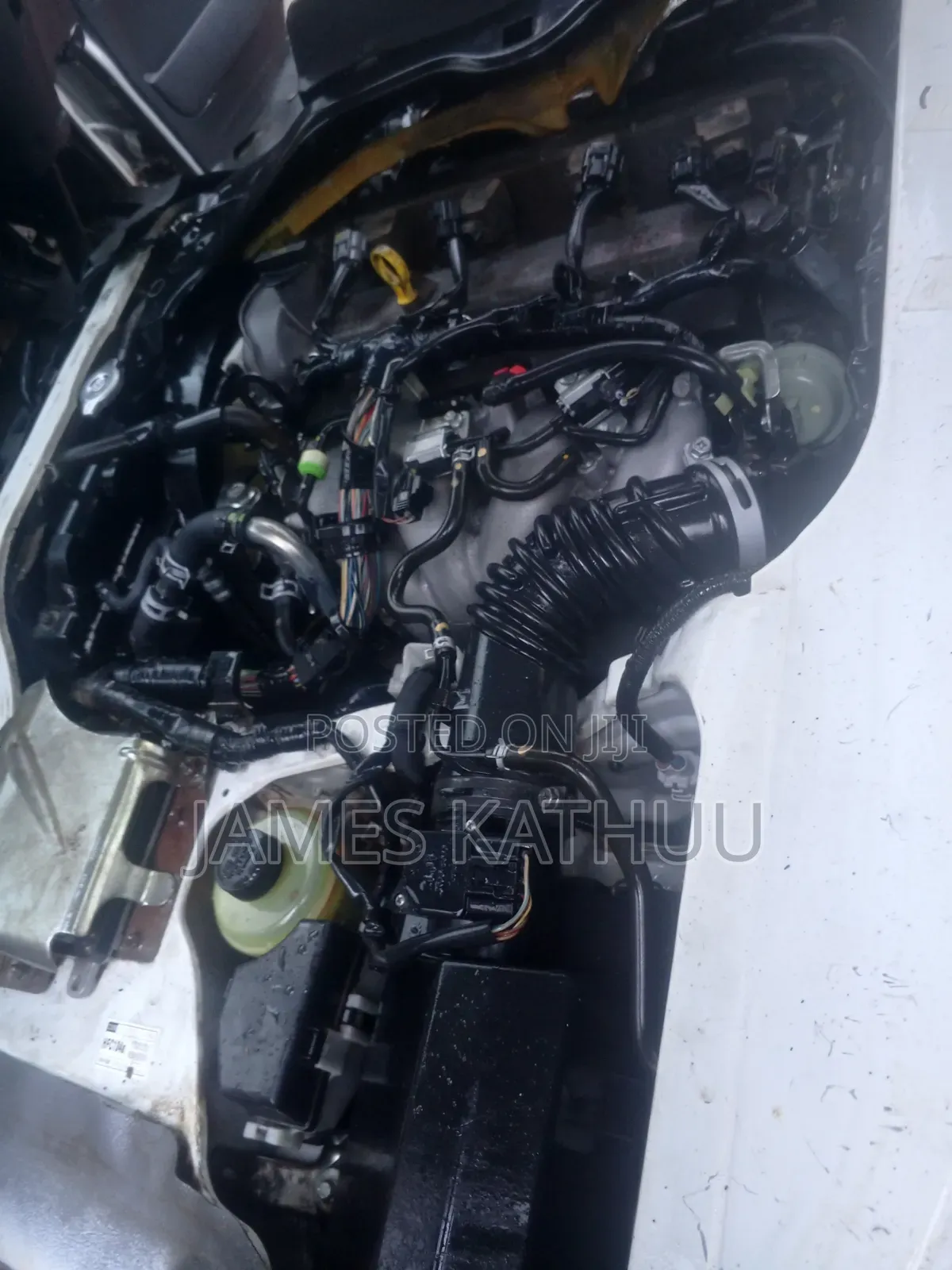 Mazda Bongo 2014 White