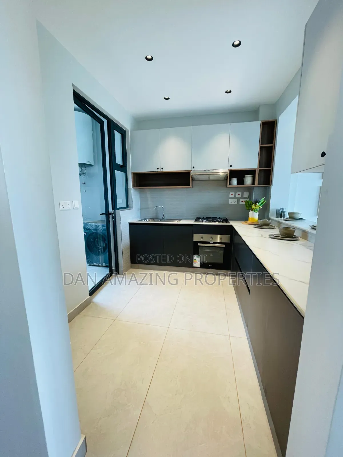 3bdrm Duplex in Kirawa Road, Kitisuru for sale