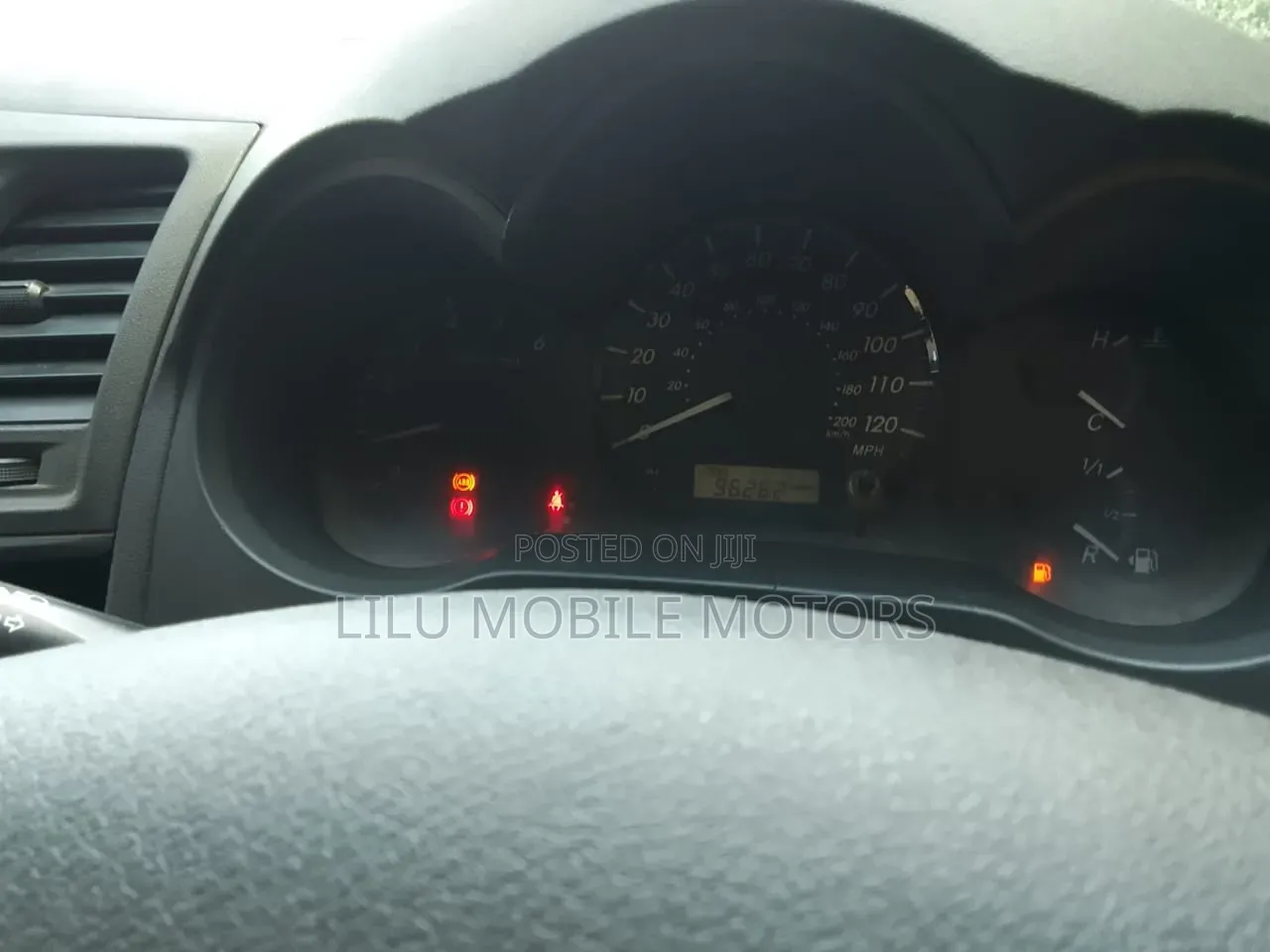 Toyota Hilux 2013 Silver