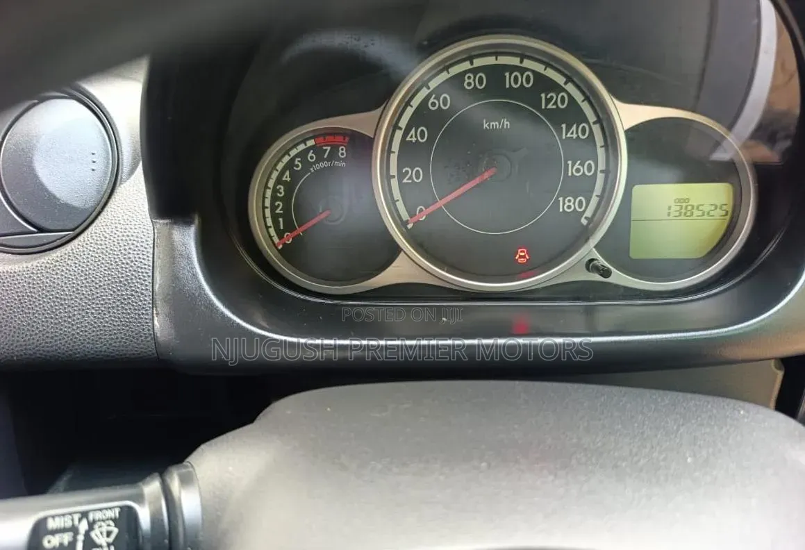 Mazda Demio 2012 Silver