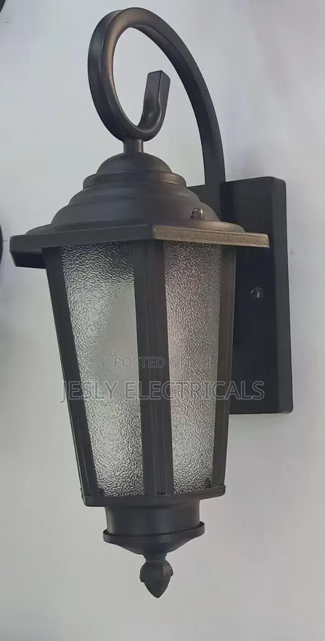 Black Traditionally Styled Outdoor Wall Lantern