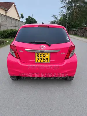 Toyota Vitz 2011 Pink