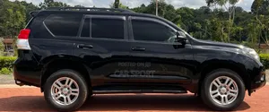 Toyota Land Cruiser Prado 2011 Black