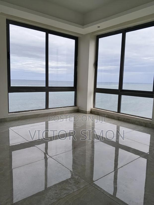 Spacious Three Bedroom to Let on a Flat Nyali Coast Msa - thumbnail 11