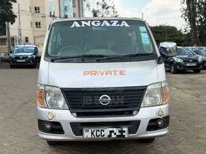 Nissan Caravan (Urvan) 2007 Silver