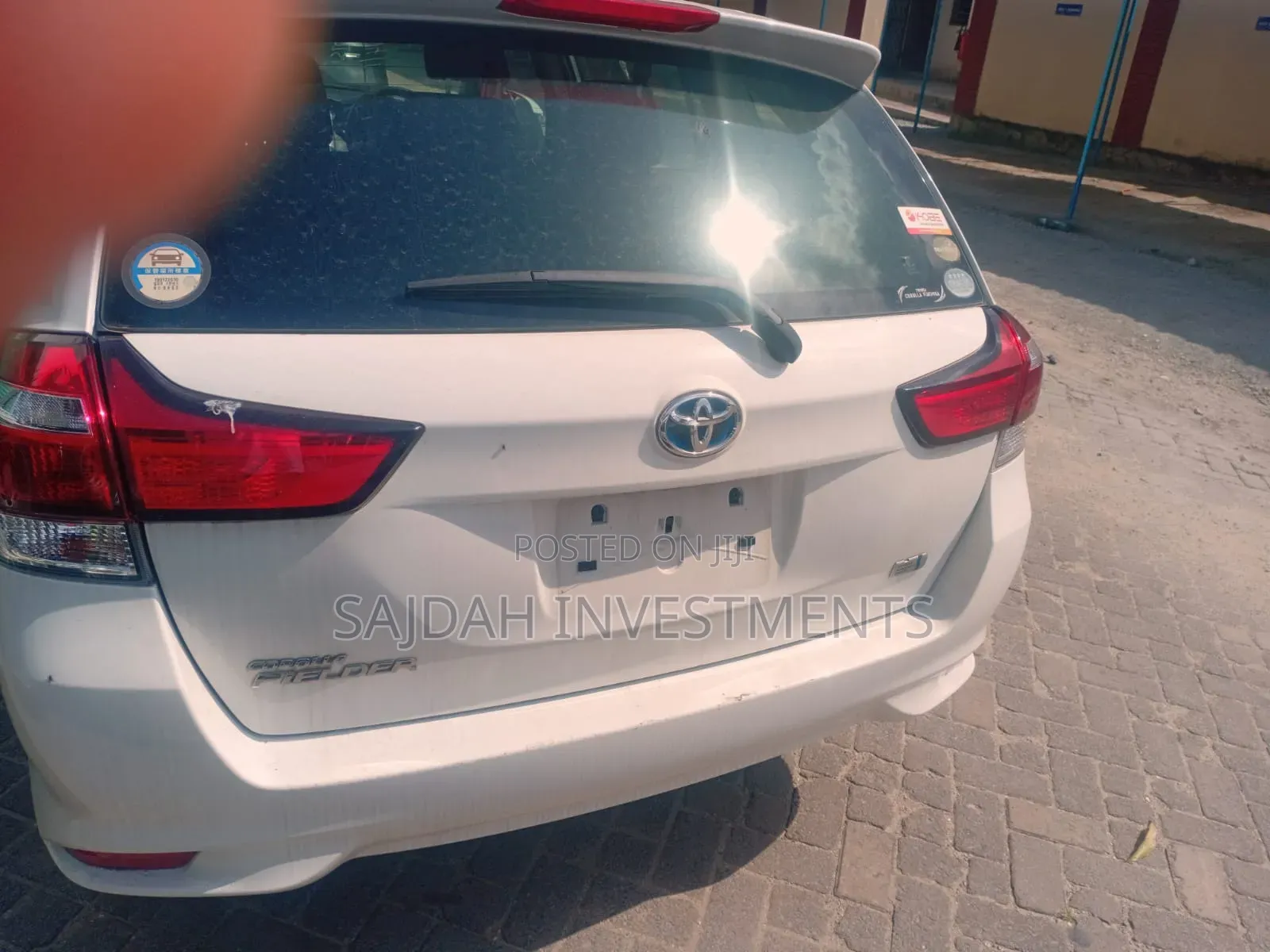 Toyota Corolla Fielder 1.5 Hybrid FWD 2019 White