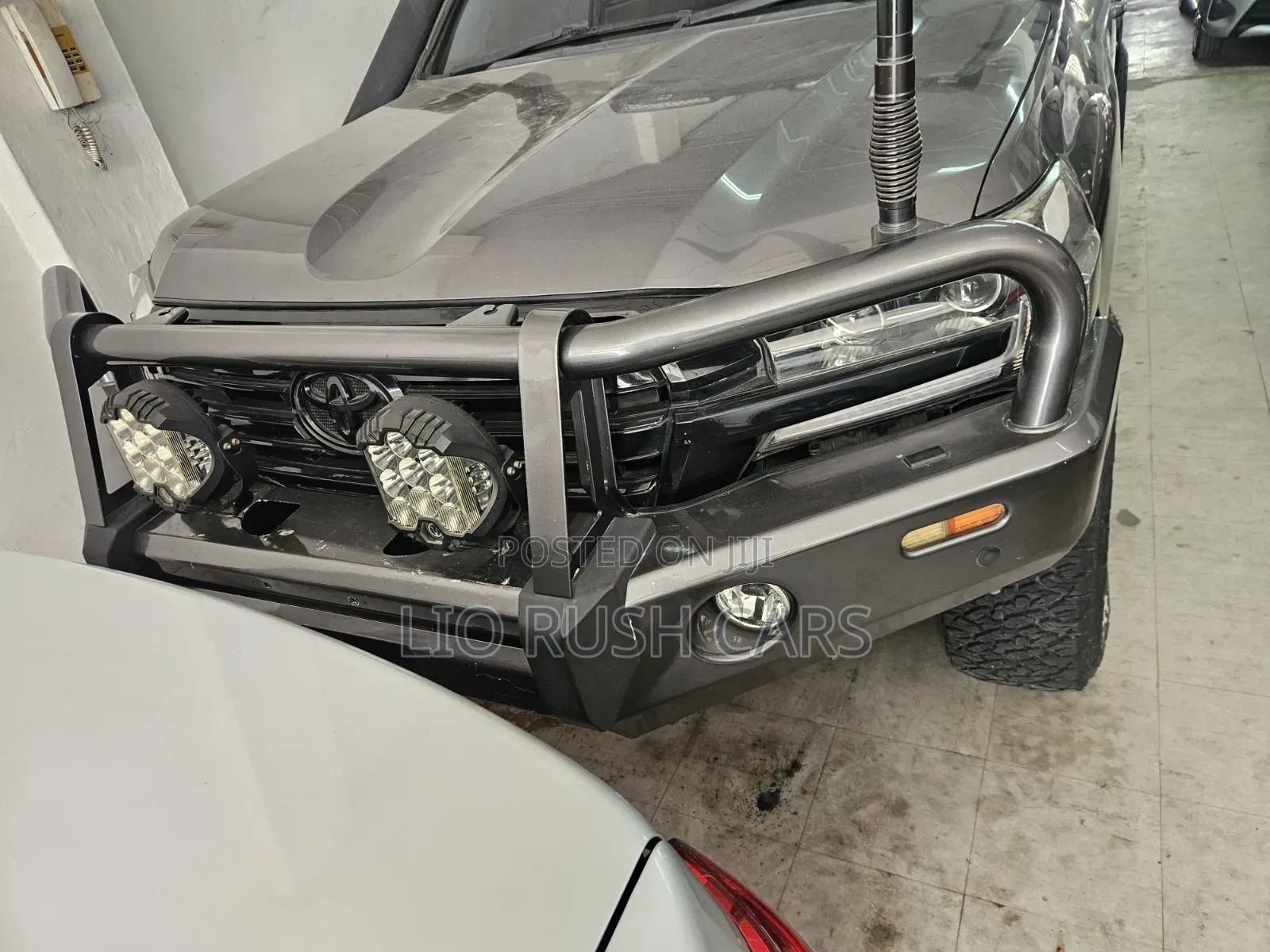 Toyota Land Cruiser 2019 Gray