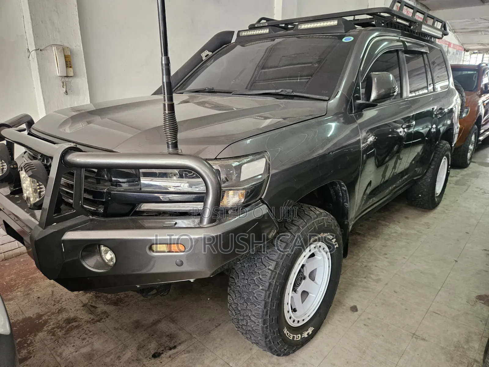Toyota Land Cruiser 2019 Gray