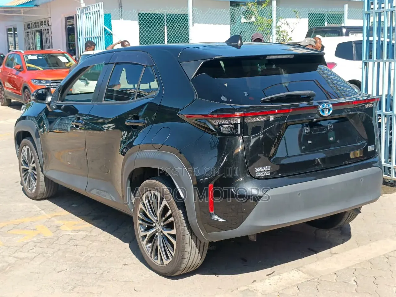 Toyota Yaris Cross 1.5 Hybrid FWD 2020 Black