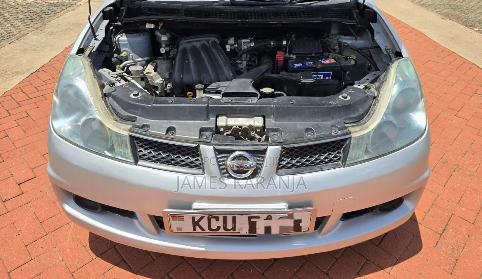 Nissan Wingroad 2011 Silver