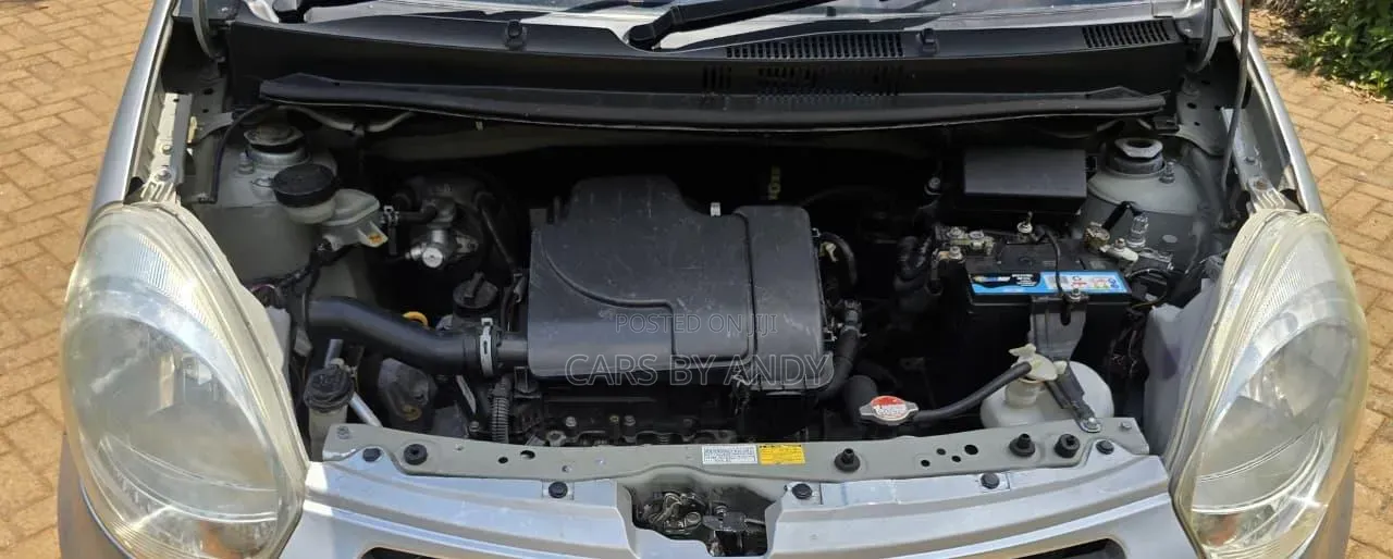 Toyota Passo 2013 Silver