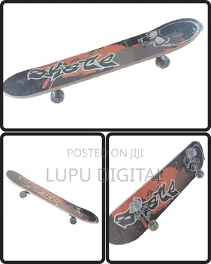 Maple Wood Skateboard Nonslip Surface For Stable Skating Anti Shock
