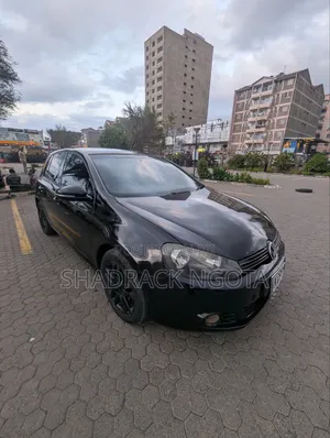 Volkswagen Golf 2011 Black