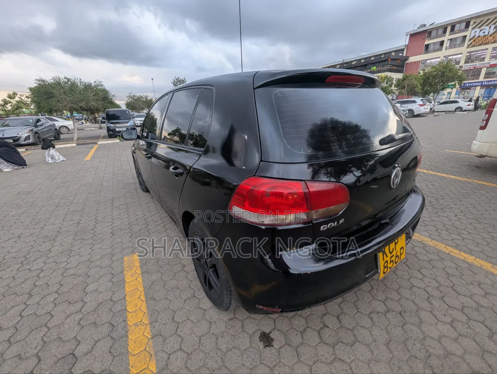 Volkswagen Golf 2011 Black