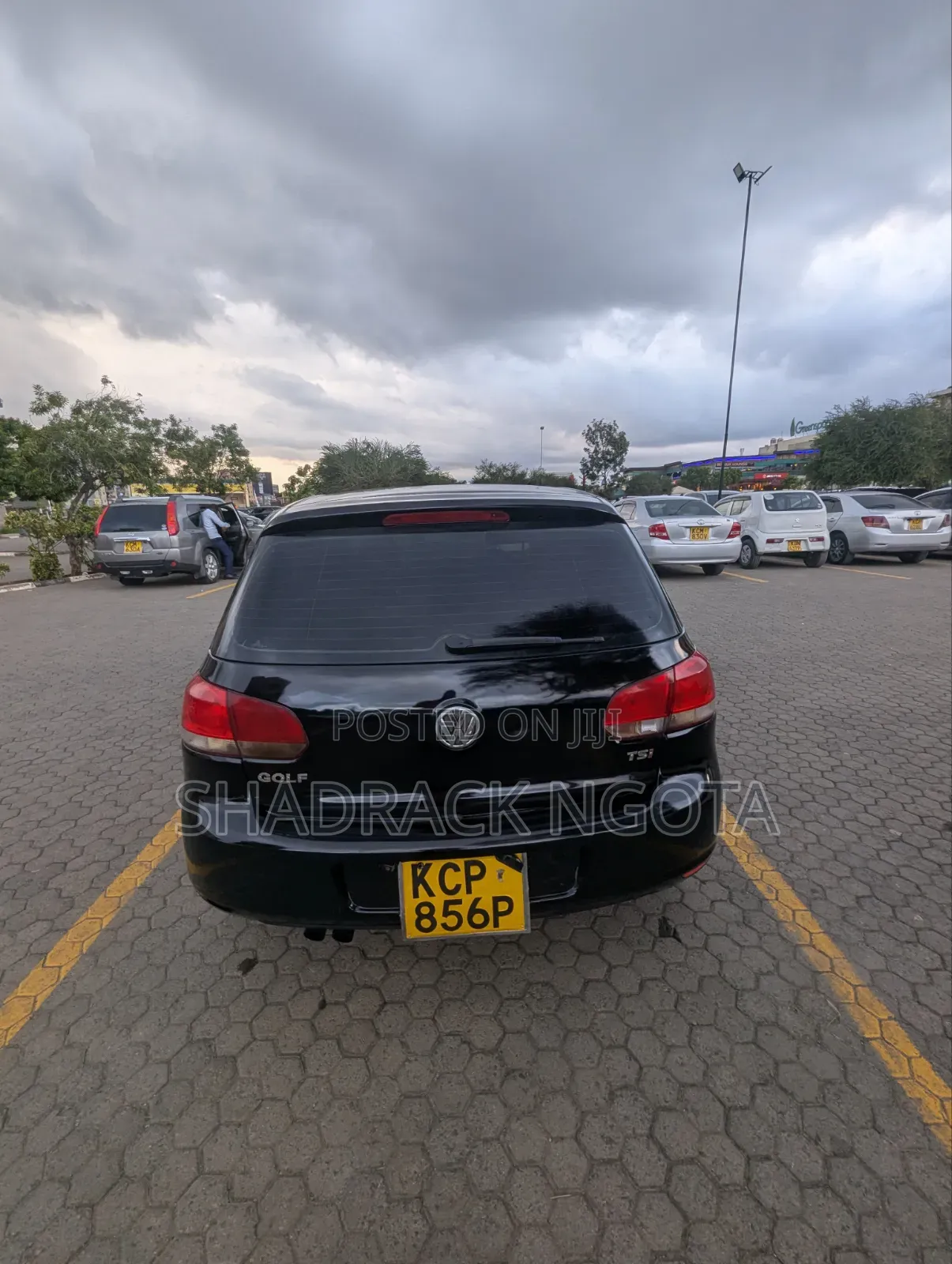 Volkswagen Golf 2011 Black