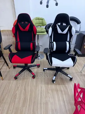 Office Chai:Ys916-White Gaming Chair in a Black and White Eco-Leather