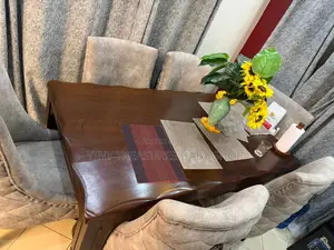 Mahogany Wood Six Chair Dining Table