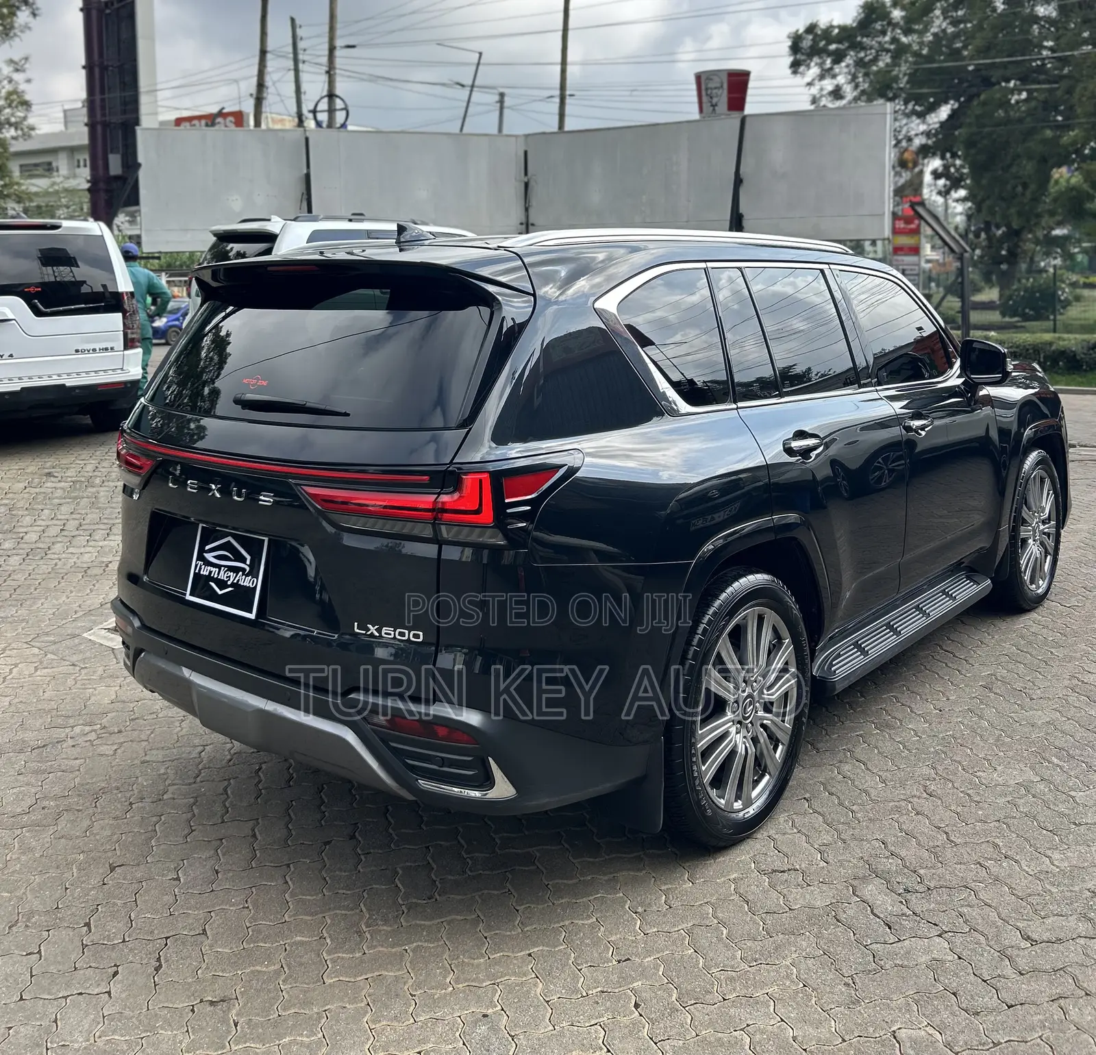 Lexus LX 600 2023 Black