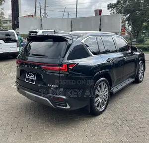 Lexus LX 600 2023 Black