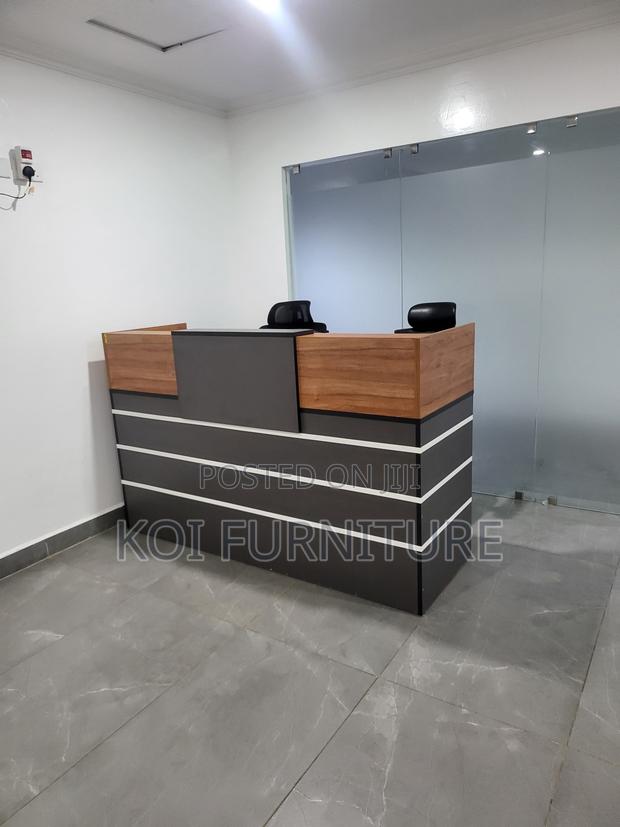 Office Desk 1.8m Modern Two-Tone Wooden Reception Desk - thumbnail 9