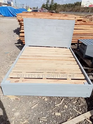 Smoky Walnut Box Bed