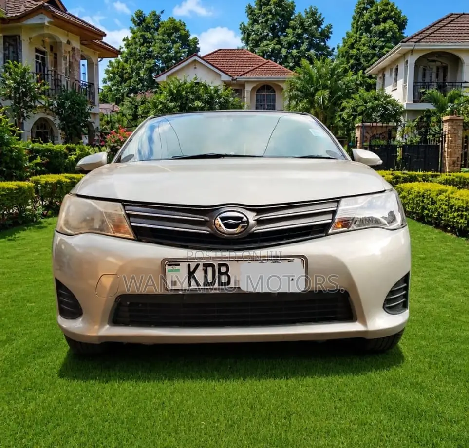 Toyota Axio 2014