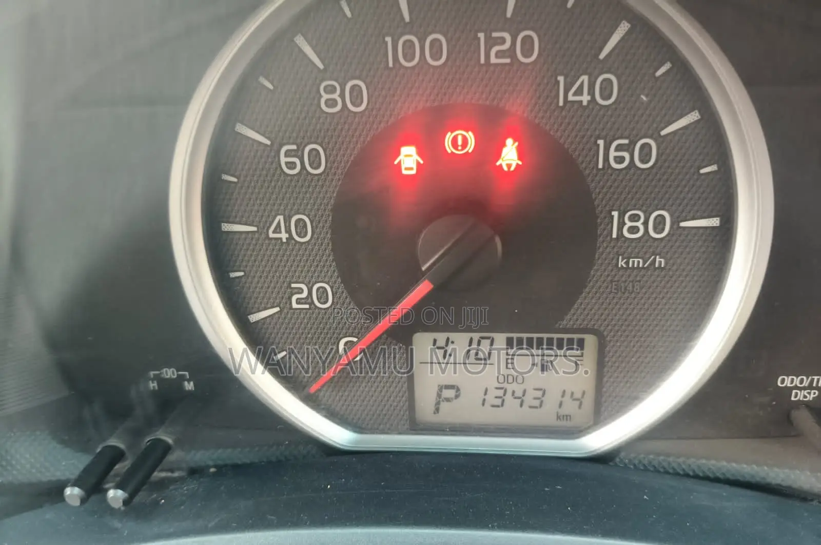Toyota Axio 2014
