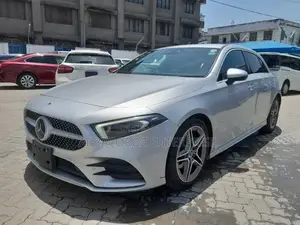 Mercedes-Benz A-Class 2019 Silver