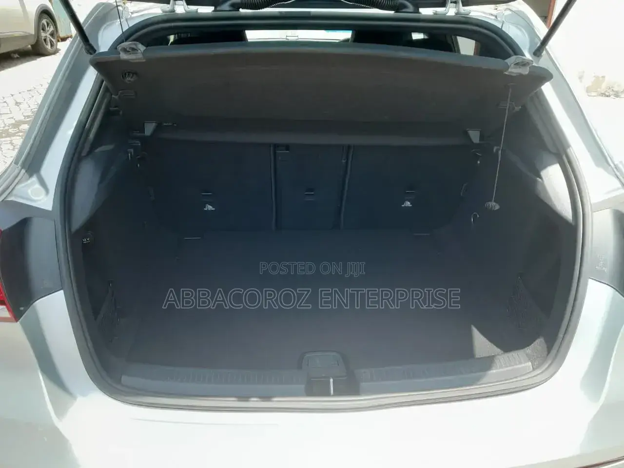 Mercedes-Benz A-Class 2019 Silver