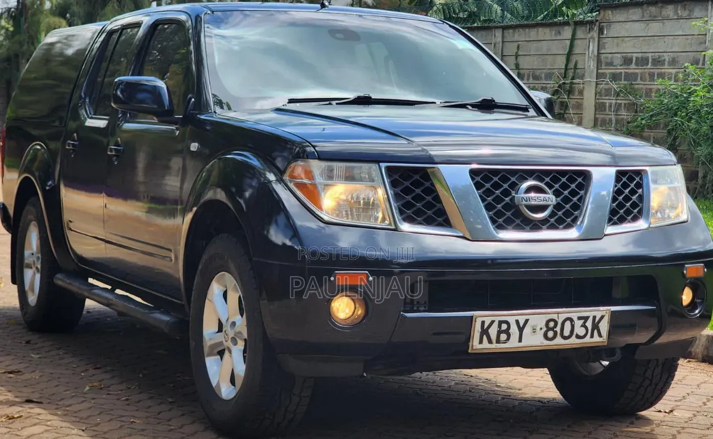 Nissan Navara 2008 Black