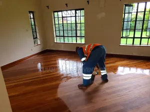 Classy Elegant Warm Wooden Flooring