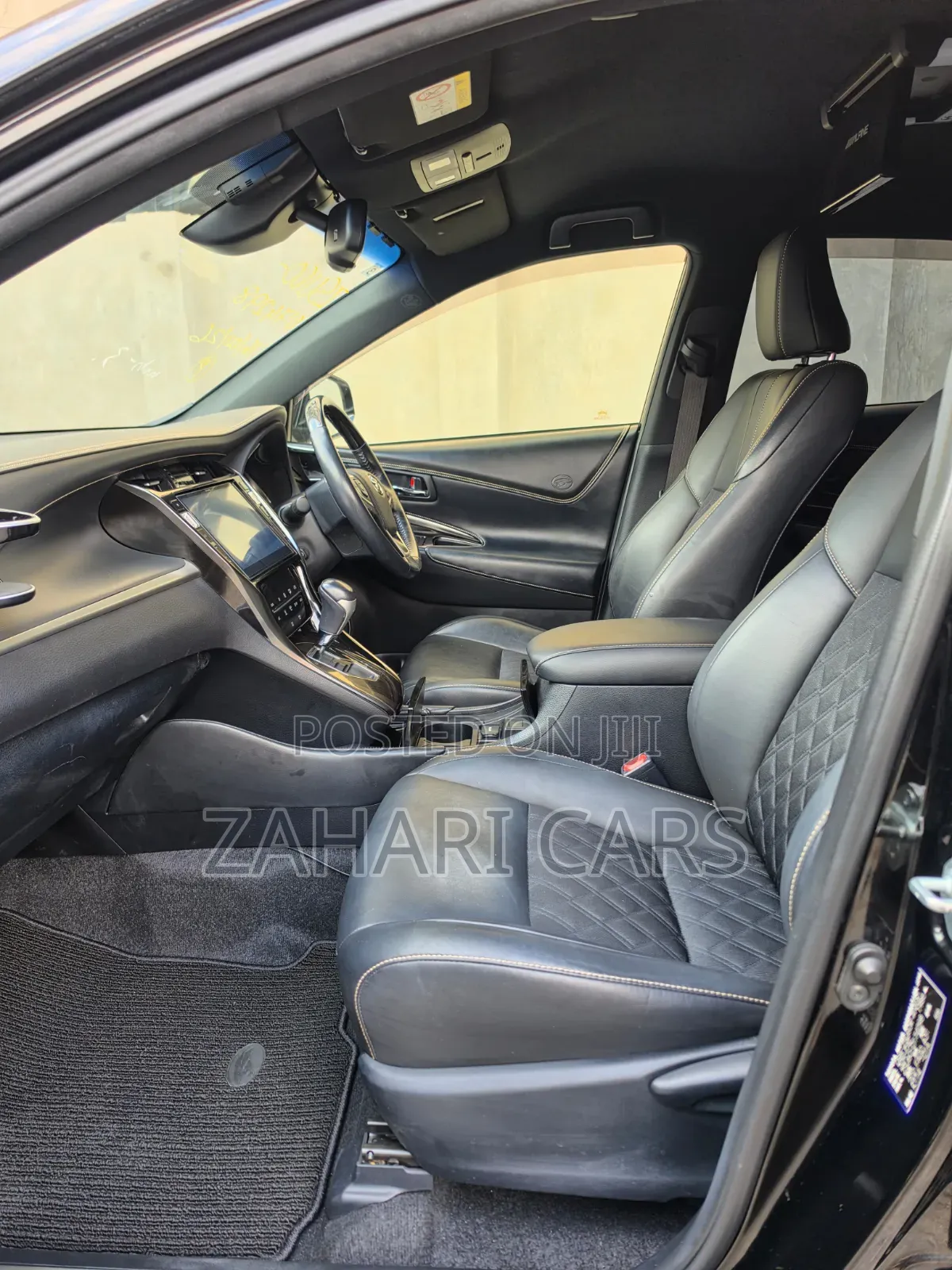 Toyota Harrier 2019 Black