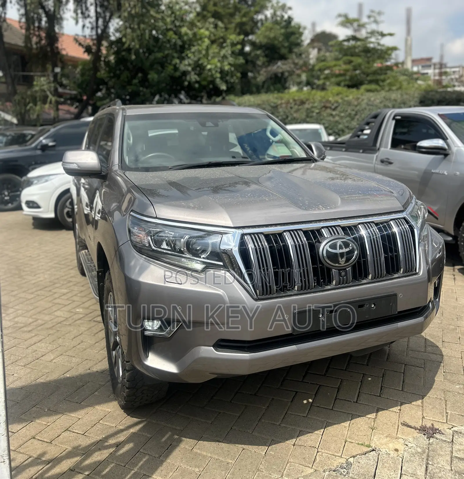 Toyota Land Cruiser Prado 3.0 190hp 2018 Gray